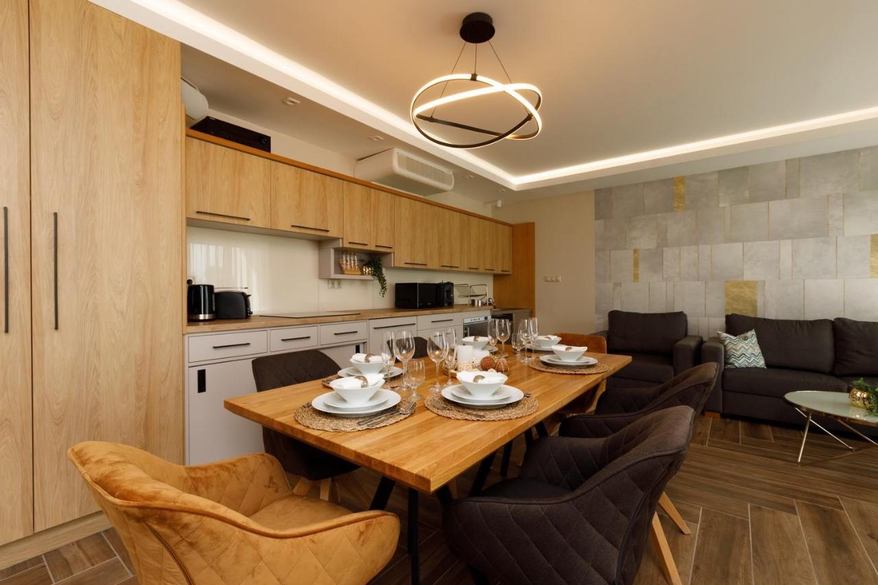 Royal Cafe Apartman ケストヘイ エクステリア 写真